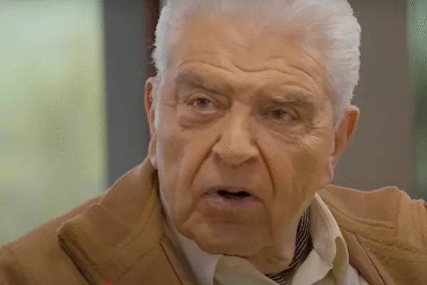 Hora de atinar… Don Francisco le llamó la atención al aeropuerto por sus problemas de inclusión Don Francisco