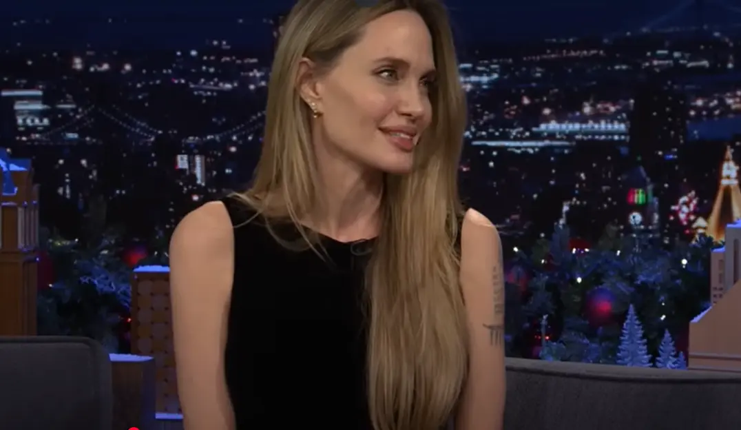 Angelina Jolie