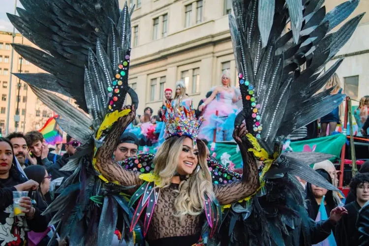 Nuevo sondeo LGTBIQ+: 54% apoya penalizar discursos de odio hacia esta comunidad 4 LGTBI 3