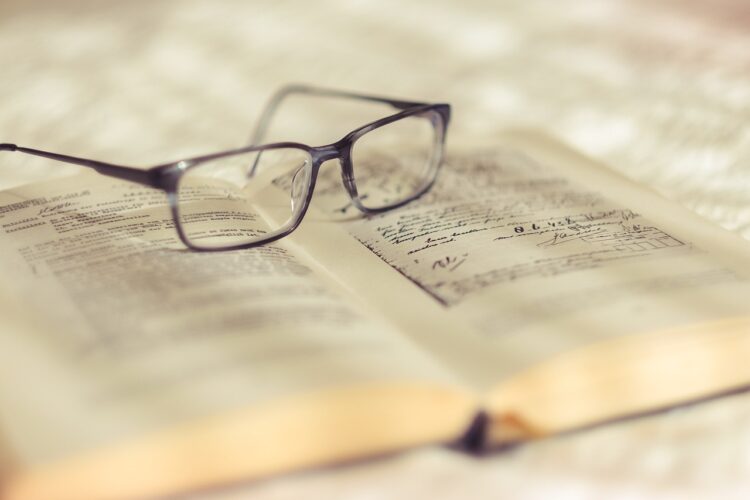 ¿Qué es un club de lectura?: El poderoso y mágico espacio que empieza a ser tendencia 3 club de lectura dos Pixabay